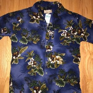 NWT Cabana Button Up Beach Shirt